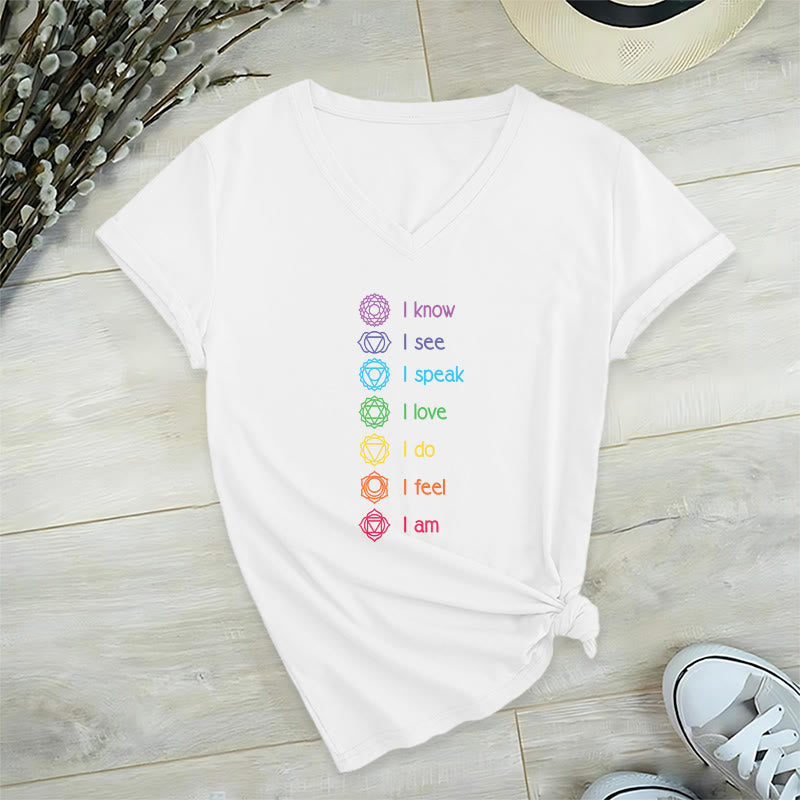 T-shirt à col en V pour femme Olivenorma avec symbole arc-en-ciel vertical et affirmation des 7 chakras - Blanc - 2XL - image 18