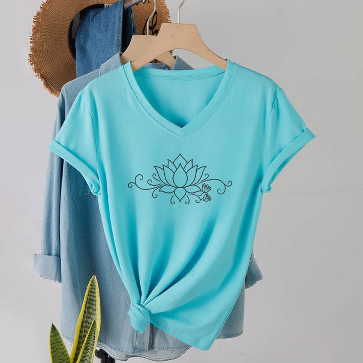 T-shirt Olivenorma à col en V pour femme, motif bohème, lignes blanches et lotus. - Lac Bleu - 2XL - image 12