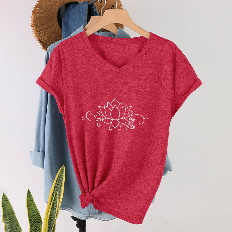 T-shirt Olivenorma à col en V pour femme, motif bohème, lignes blanches et lotus. - Rouge - 2XL - image 27