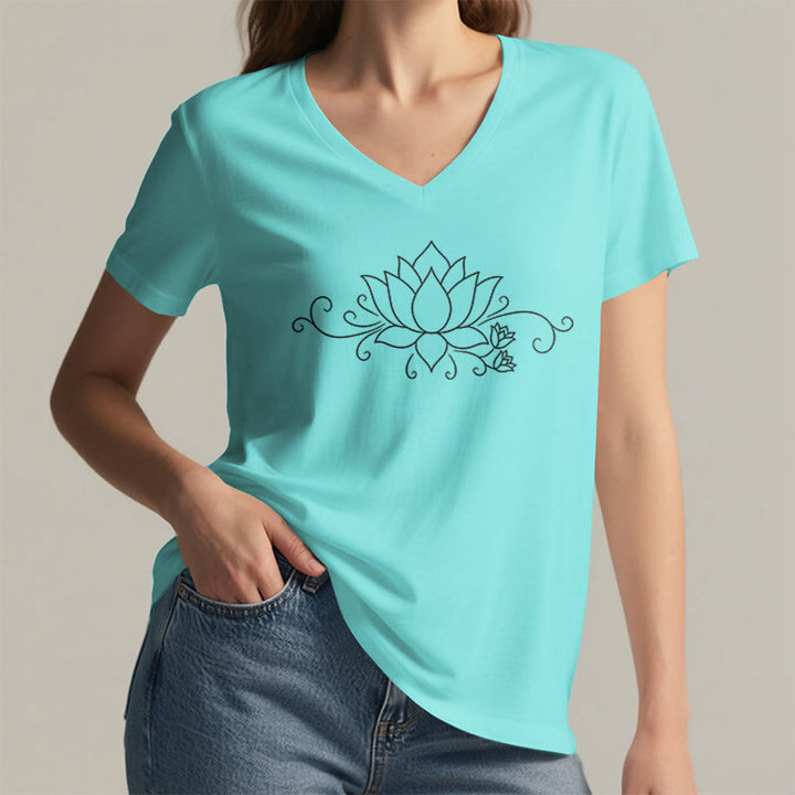 T-shirt Olivenorma à col en V pour femme, motif bohème, lignes blanches et lotus. - image 14