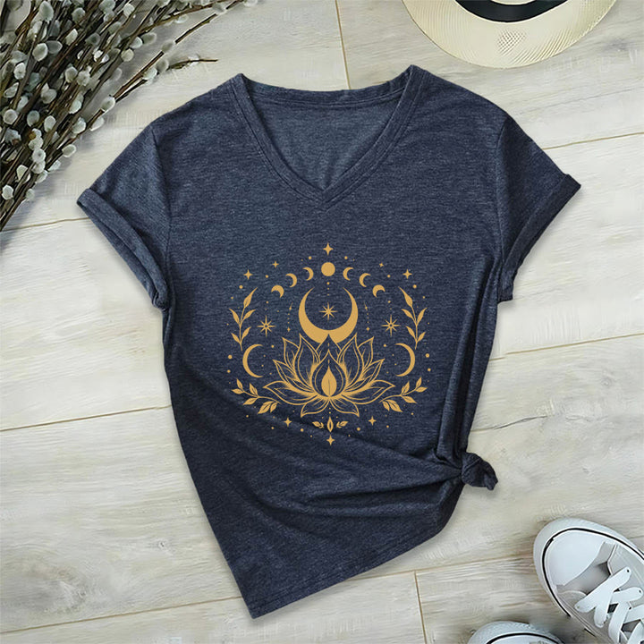 T-shirt Olivenorma à col en V pour femme, imprimé double face lune et lotus, style spirituel - Bleu marine - 2XL - image 0