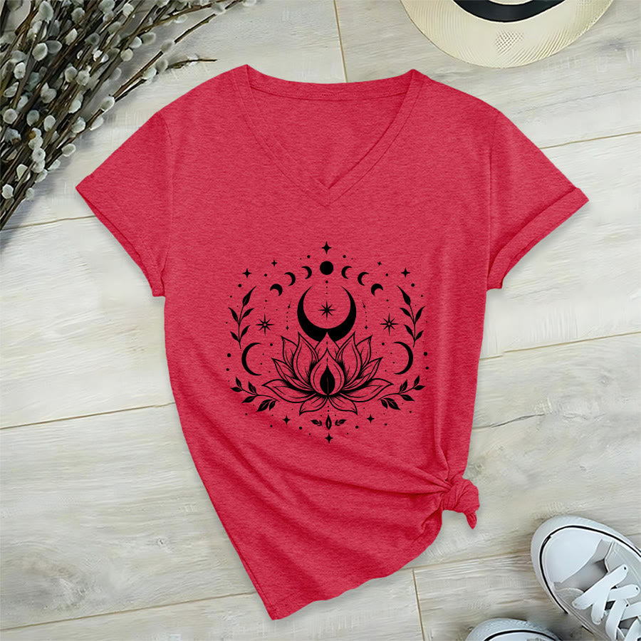 T-shirt Olivenorma à col en V pour femme, imprimé double face lune et lotus, style spirituel - Rouge - 2XL - image 45
