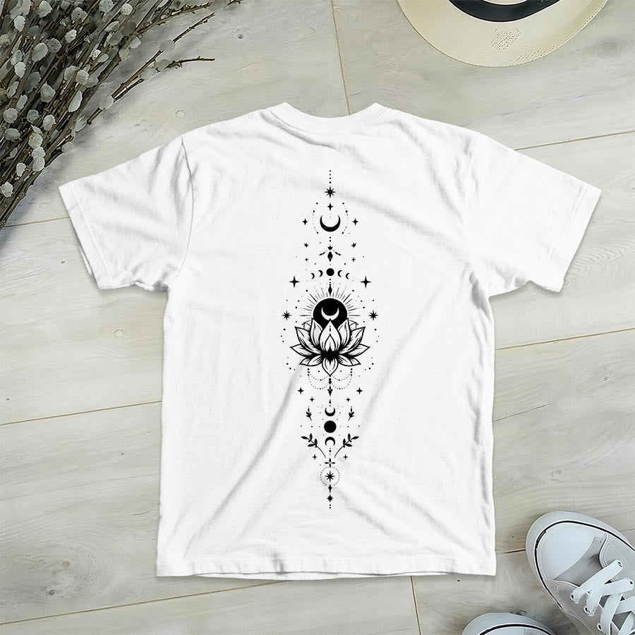 T-shirt Olivenorma à col en V pour femme, imprimé double face lune et lotus, style spirituel - image 41