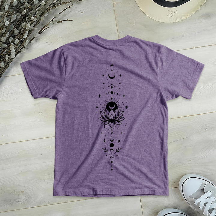 T-shirt Olivenorma à col en V pour femme, imprimé double face lune et lotus, style spirituel - image 61