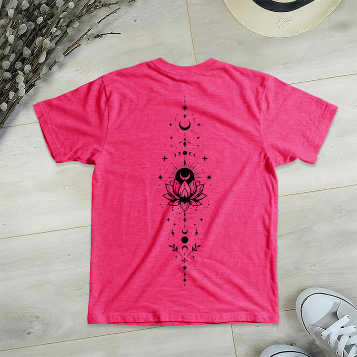 T-shirt Olivenorma à col en V pour femme, imprimé double face lune et lotus, style spirituel - image 56