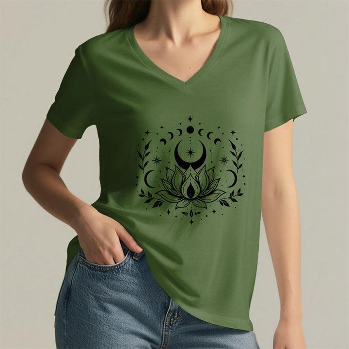 T-shirt Olivenorma à col en V pour femme, imprimé double face lune et lotus, style spirituel - image 13
