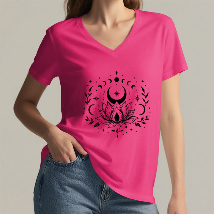 T-shirt Olivenorma à col en V pour femme, imprimé double face lune et lotus, style spirituel - image 58