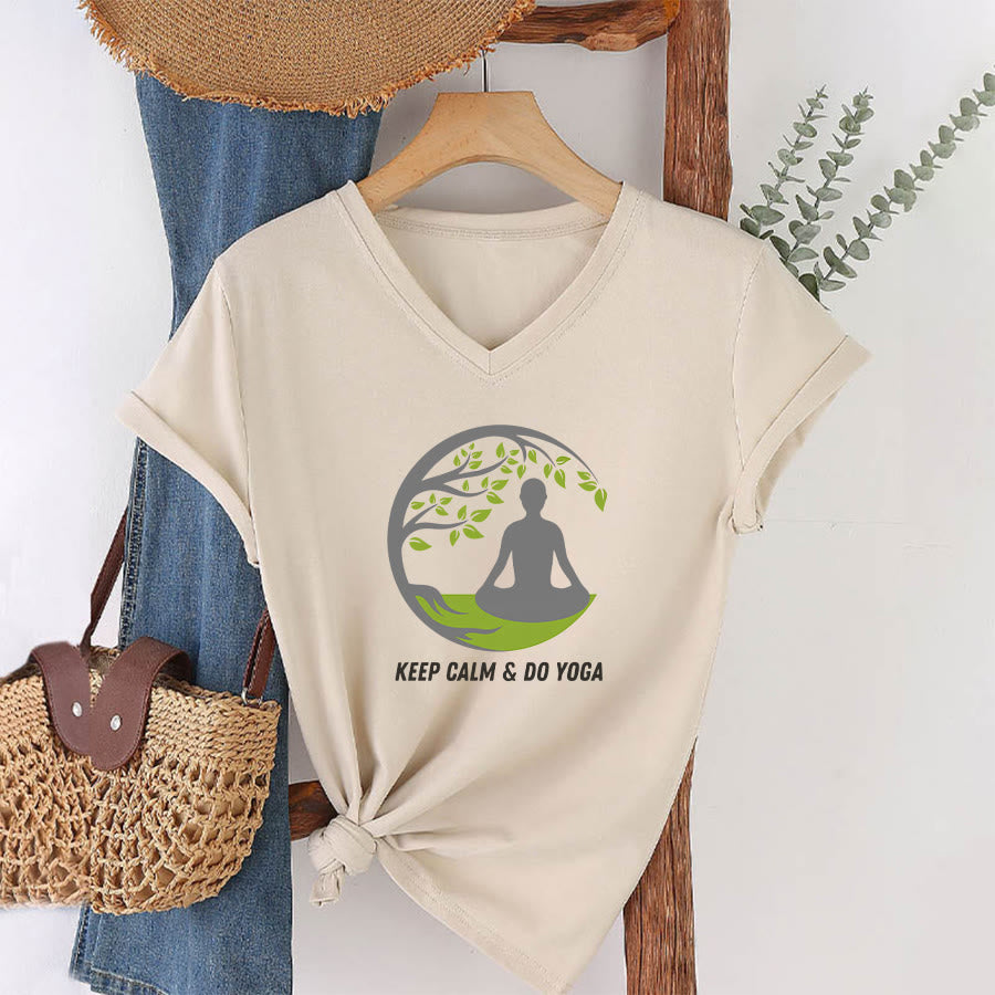 T-shirt Olivenorma Keep Calm & Do Yoga avec motif d'arbre circulaire et col en V pour femme - image 4