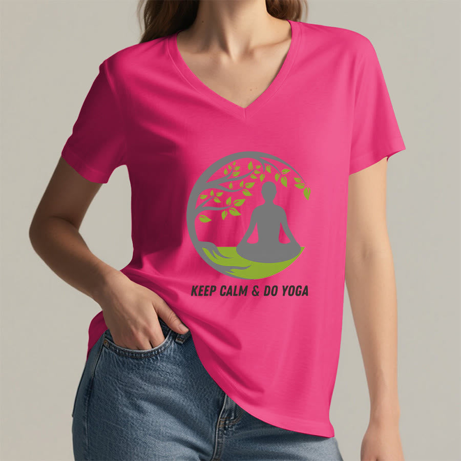 T-shirt Olivenorma Keep Calm & Do Yoga avec motif d'arbre circulaire et col en V pour femme - image 35