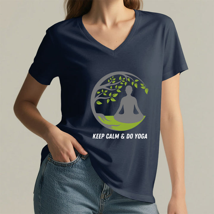 T-shirt Olivenorma Keep Calm & Do Yoga avec motif d'arbre circulaire et col en V pour femme - image 26