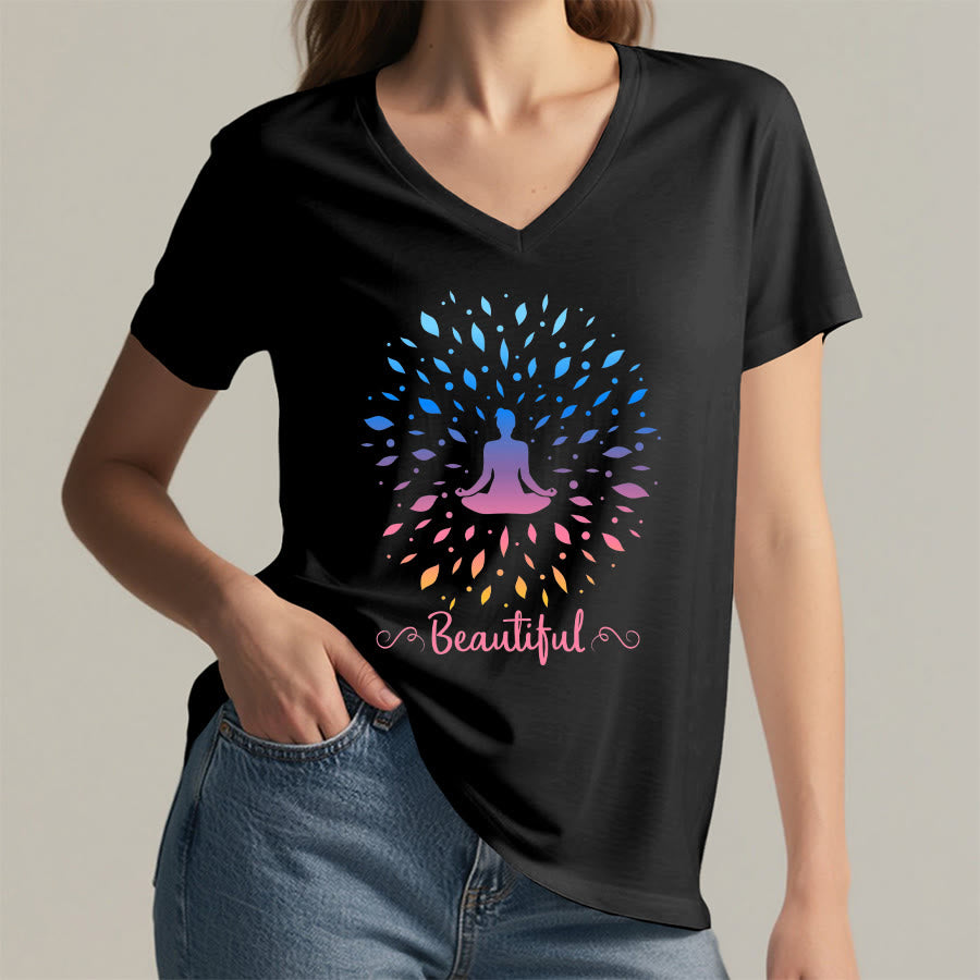 T-shirt à col en V pour femme Olivenorma, motif mandala de méditation à feuilles dégradées et belle calligraphie - image 2