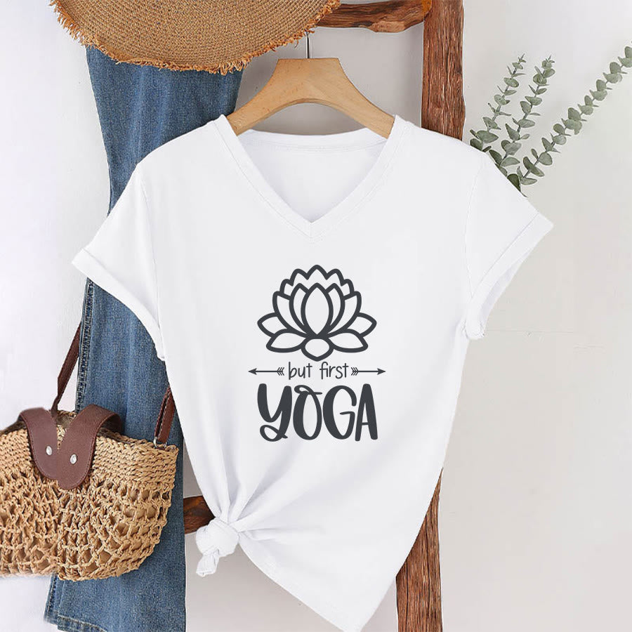 T-shirt Olivenorma But First Yoga à col en V pour femme, motif lotus et contour simple - Blanc - 2XL - image 4