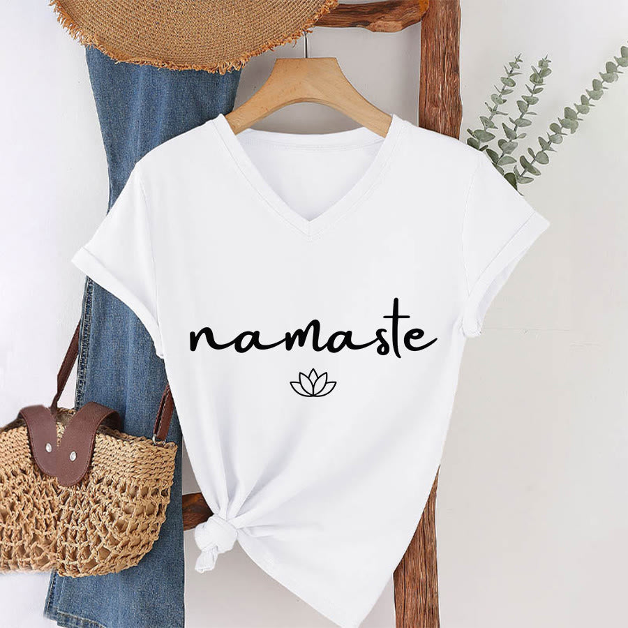 T-shirt Olivenorma à col en V pour femme, motif lotus zen, contour simple et cursif Namaste - Blanc - 2XL - image 22