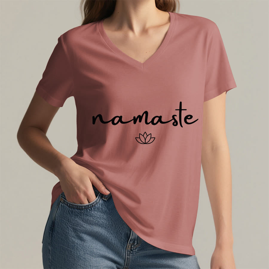 T-shirt Olivenorma à col en V pour femme, motif lotus zen, contour simple et cursif Namaste - image 14