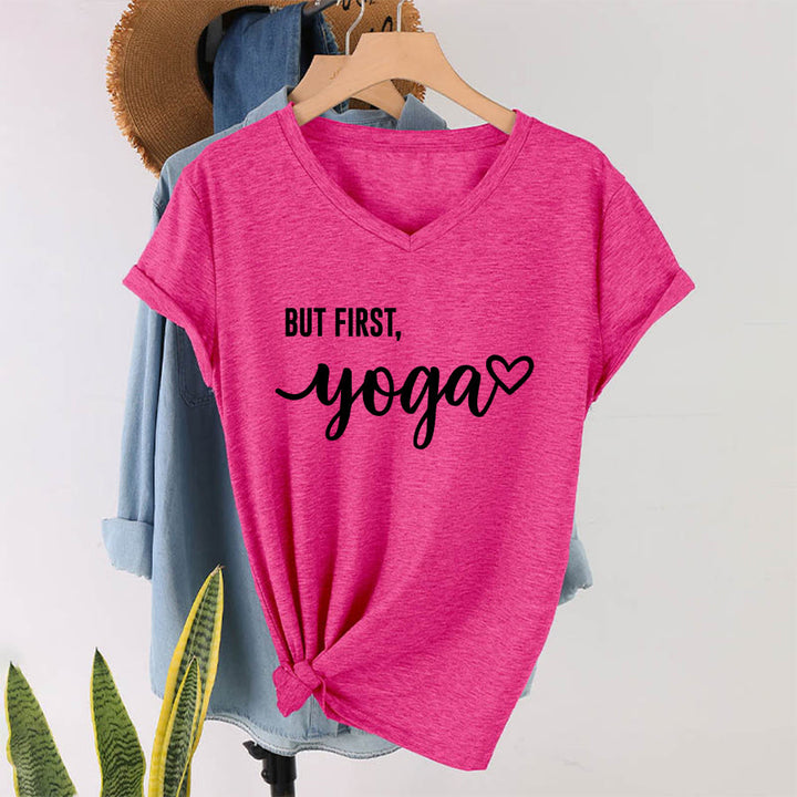 T-shirt Olivenorma But First Yoga avec motif cœur et texte cursif pour femme, col en V - image 34