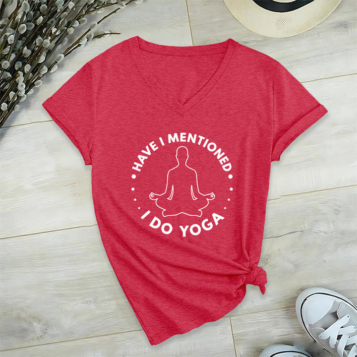 T-shirt Olivenorma à col en V pour femme, motif circulaire de méditation et de yoga. - image 27
