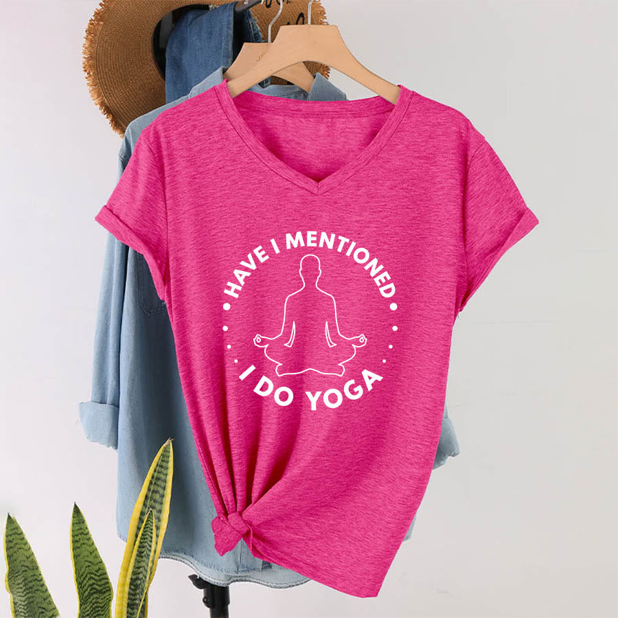 T-shirt Olivenorma à col en V pour femme, motif circulaire de méditation et de yoga. - Rose rouge - 2XL - image 34