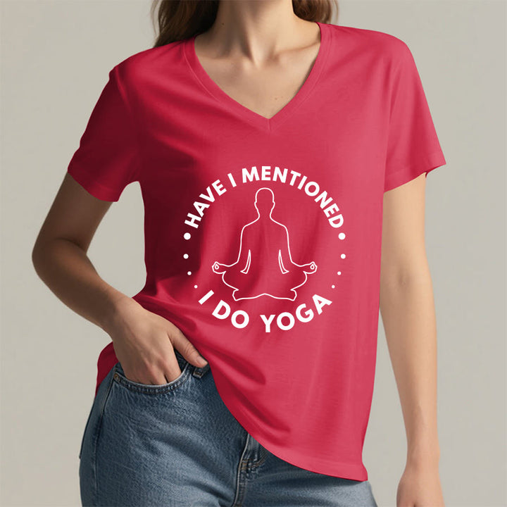 T-shirt Olivenorma à col en V pour femme, motif circulaire de méditation et de yoga. - image 29