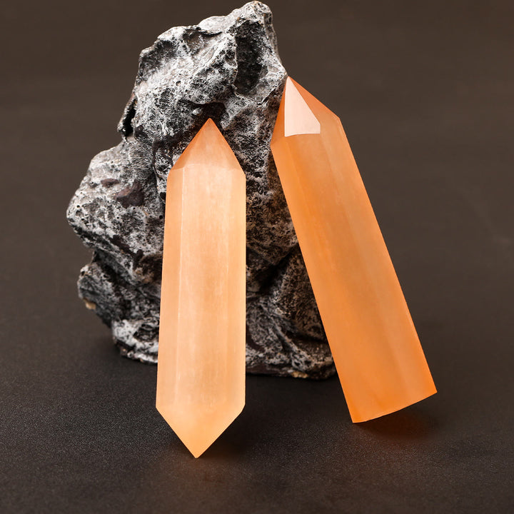Tour de baguette en cristal de sélénite orange hexagonale à pointe unique Olivenorma - image 3