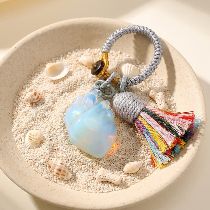 Porte-clés Olivenorma en cristal naturel, forme de cœur anatomique, pompon tissé à la main, symbole d'affection et de bénédiction - Opale synthétique - image 3