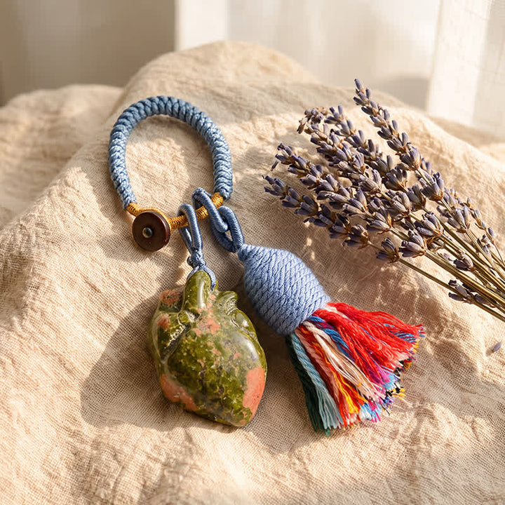 Porte-clés Olivenorma en cristal naturel, forme de cœur anatomique, pompon tissé à la main, symbole d'affection et de bénédiction - Unakite - image 13