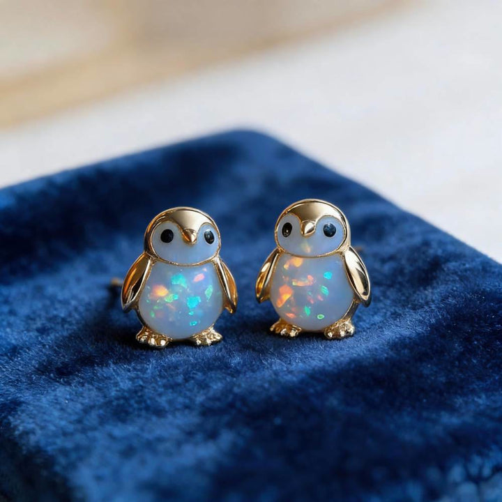 Boucles d'oreilles Olivenorma Tiny Frog Pingouin Cygne Opale Blanche de Feu, cadeau pour les amoureux des animaux - Manchot - Or - image 9