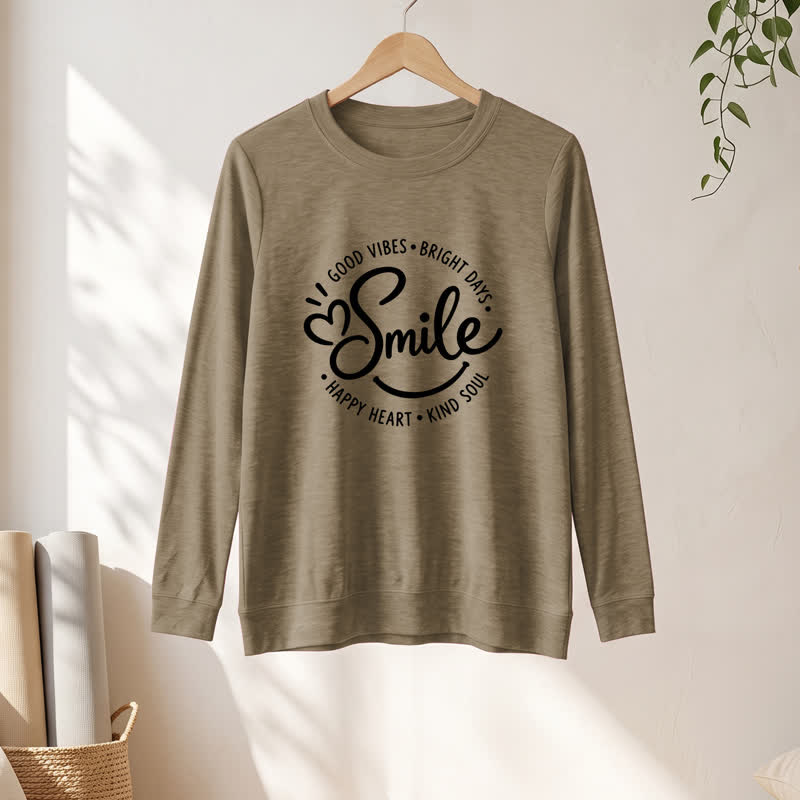 Chemise à manches longues pour femme Olivenorma en mélange de coton doux avec imprimé citation souriante - image 25