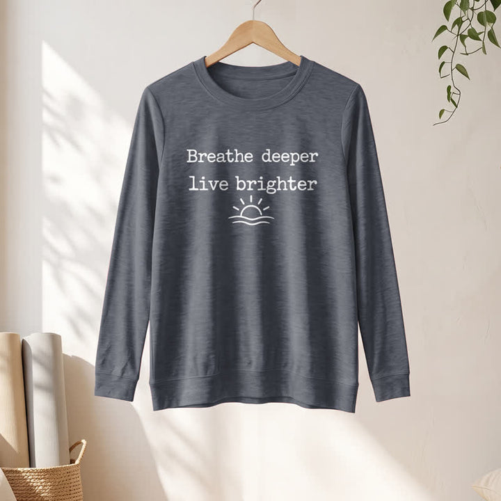 T-shirt à manches longues pour femme Olivenorma en mélange de coton doux avec imprimé de la citation « Respirez plus profondément ». - image 16