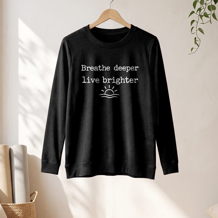 T-shirt à manches longues pour femme Olivenorma en mélange de coton doux avec imprimé de la citation « Respirez plus profondément ». - image 7