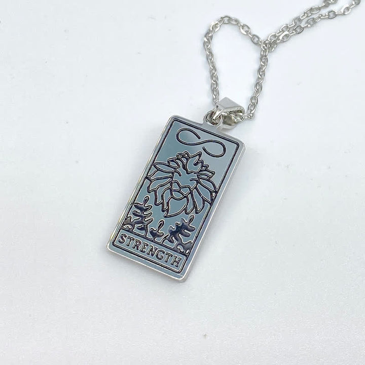 Collier porte-bonheur vintage avec carte de tarot Olivenorma