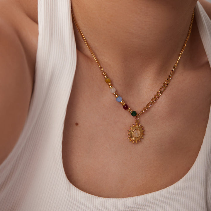 Collier pendentif en forme de soleil en opale Olivenorma