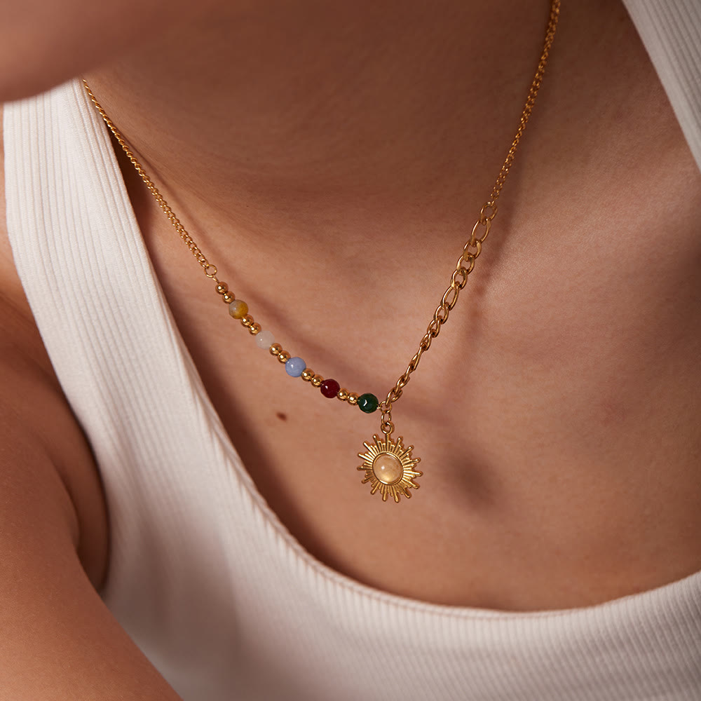 Collier pendentif en forme de soleil en opale Olivenorma