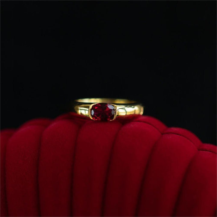 Bague de luxe minimaliste plaquée ou avec grenat Olivenorma 