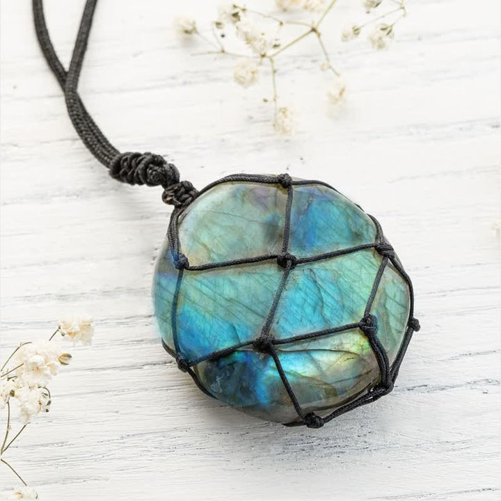 Collier en labradorite avec cœur de dragon Olivenorma 