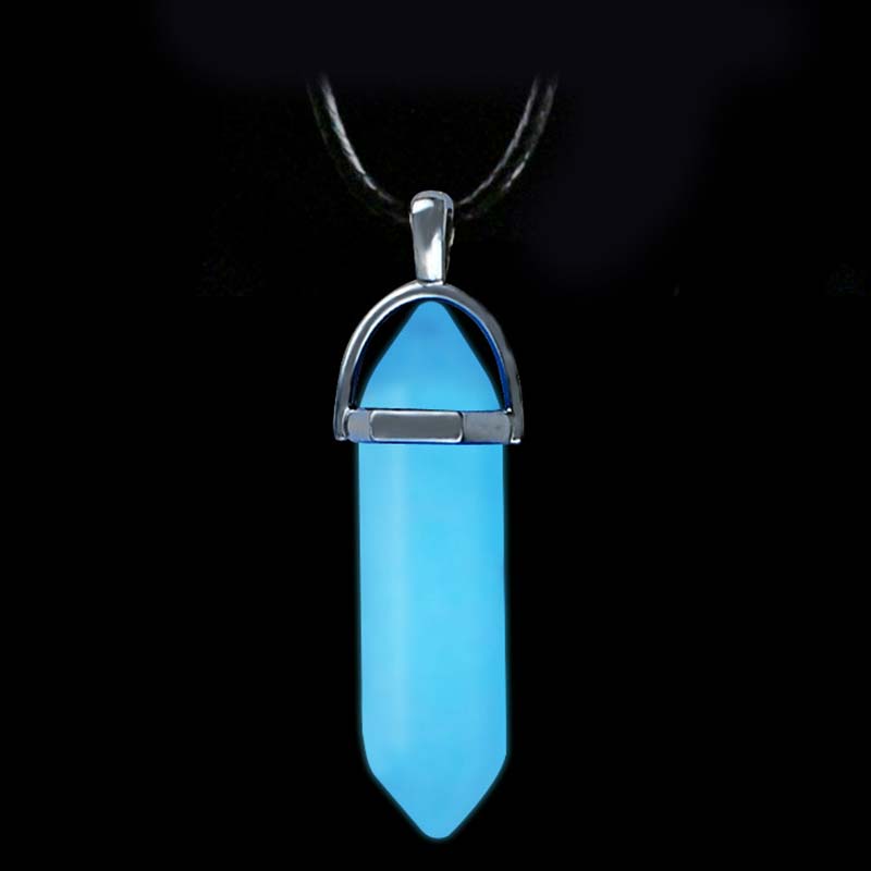 Collier en pierre de lune à colonne hexagonale Olivenorma 