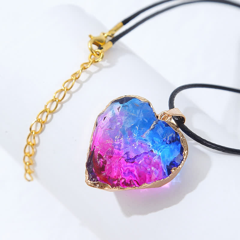 Collier créatif en cristal de fluorite en forme de cœur