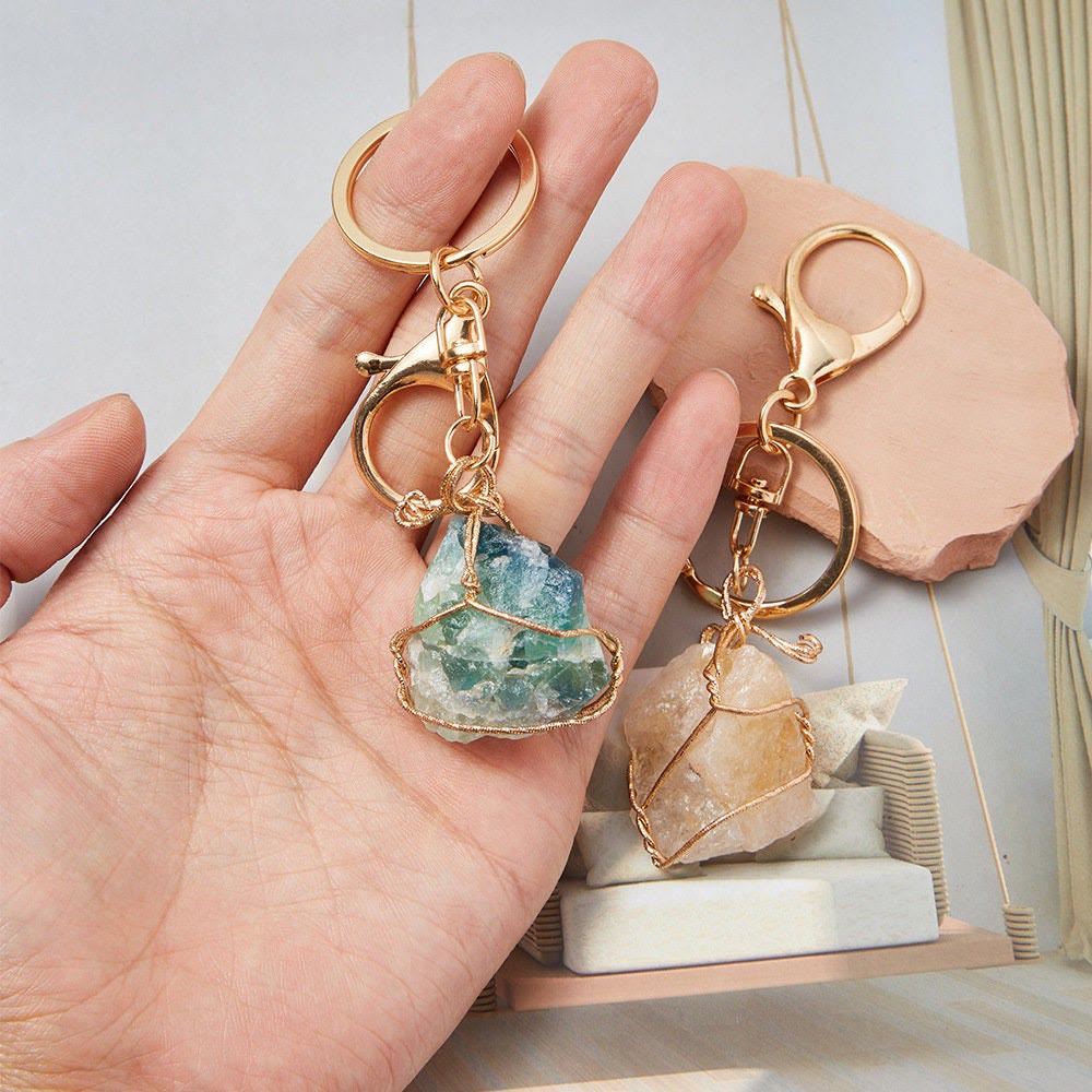 Porte-clés pendentif en pierre précieuse en cristal brut Olivenorma