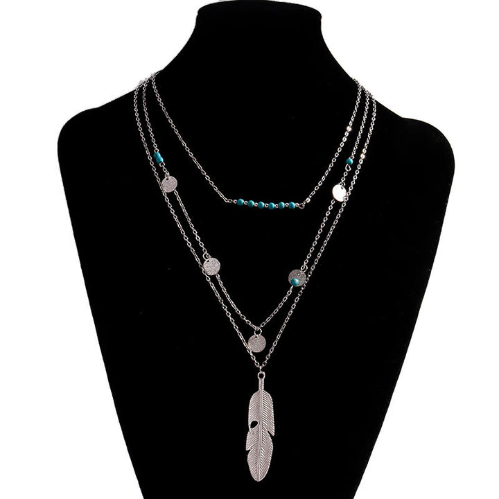 Collier à trois rangs avec pendentif en feuille de turquoise Olivenorma