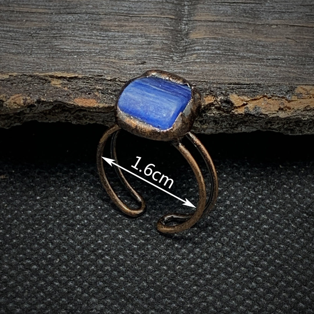 Bague ajustable en pierre brute irrégulière naturelle Olivenorma avec douze pierres de naissance