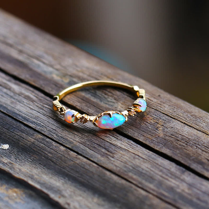 Olivenorma « Amour et Sincérité » - Bague Vintage Opale Reki