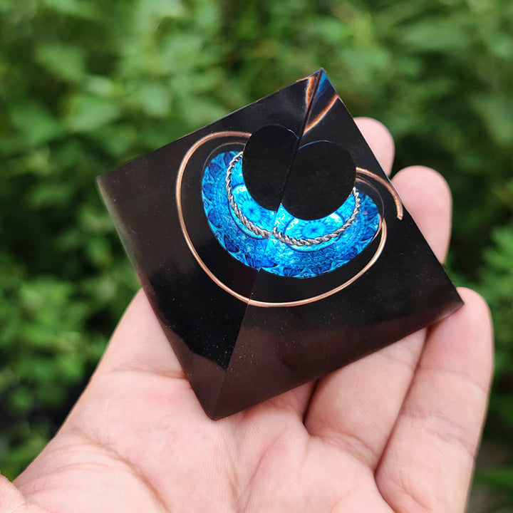 Pyramide énergétique orgonite en obsidienne Olivenorma 