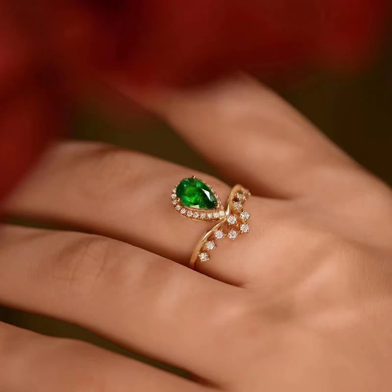 Bague délicate émeraude avec zircon Olivenorma