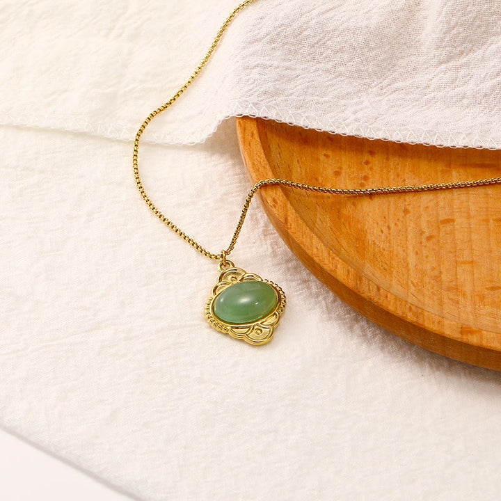 Collier pendentif incrusté de dentelle rétro en pierre naturelle Olivenorma Palace
