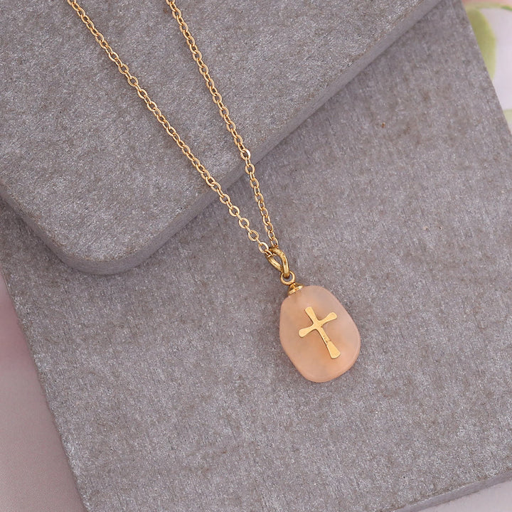 Collier avec pendentif en croix en pierre naturelle Olivenorma