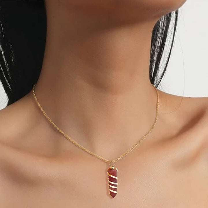 Collier en cristal à tête de balle à prisme hexagonal en cornaline Olivenorma