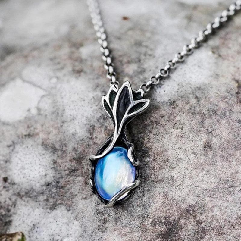 Collier vintage en pierre de lune et fleur de lotus Olivenorma