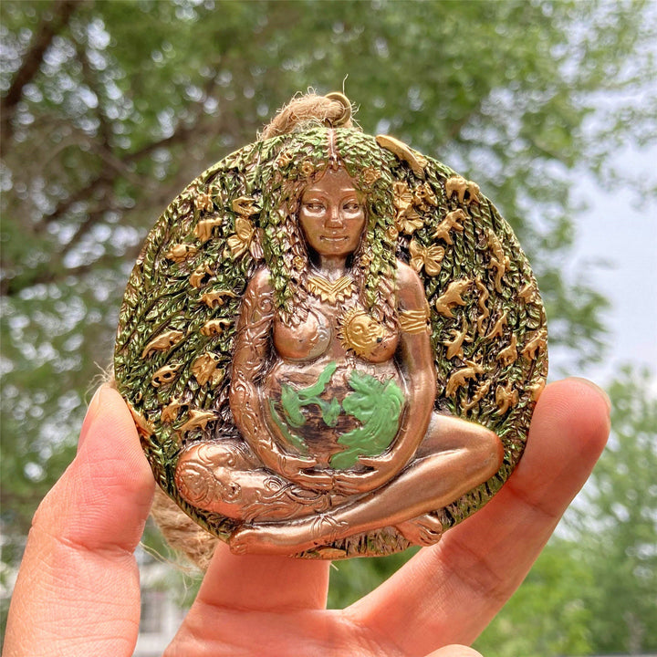Statue Olivenorma de la déesse Gaia Pendentifs en résine Décoration murale