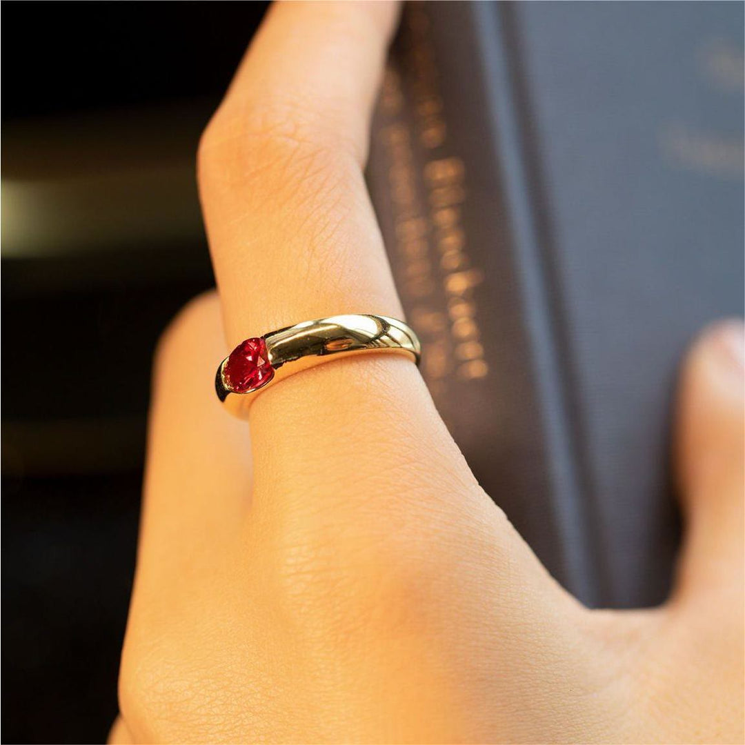 Bague de luxe minimaliste plaquée ou avec grenat Olivenorma 
