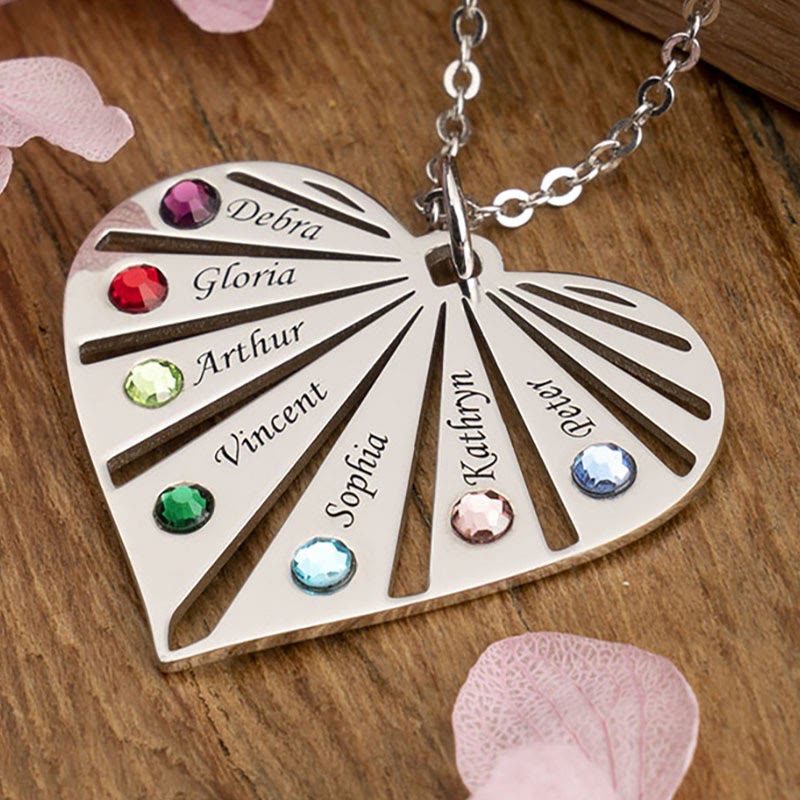 Collier avec pierre de naissance gravée Olivenorma