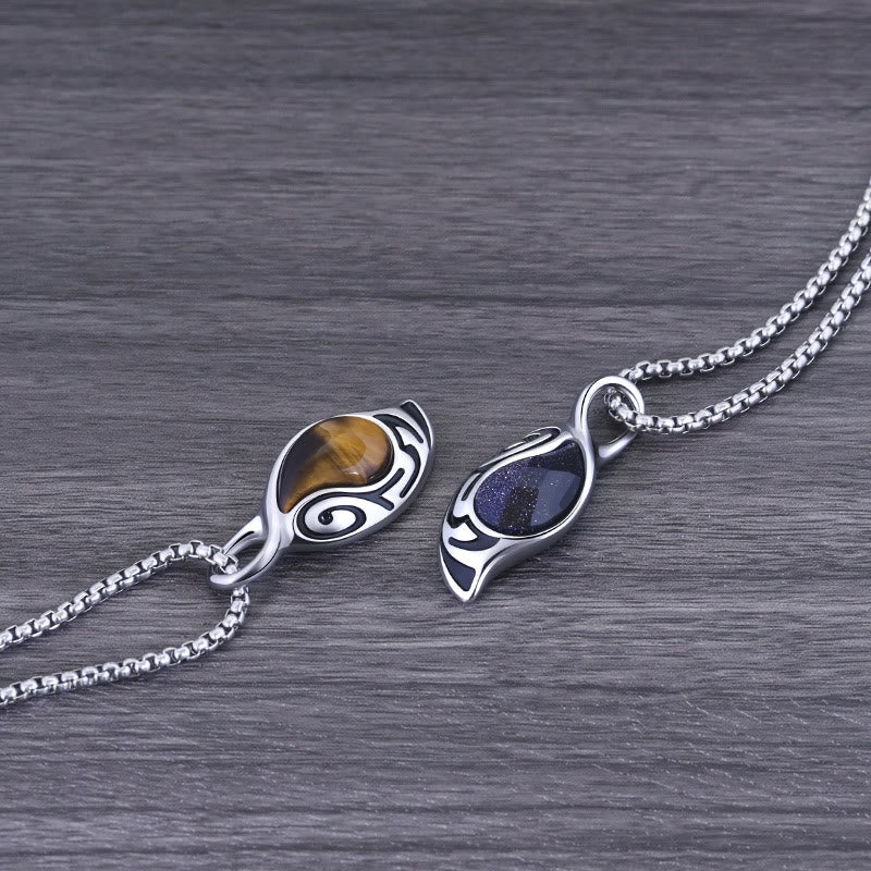 Collier en acier titane avec protection contre la chance et le courage Olivenorma 